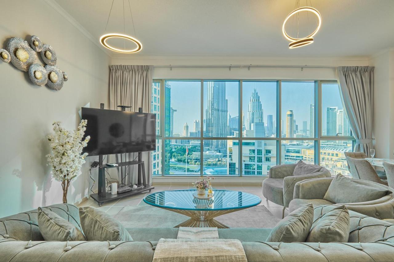 Burj Khalifa Front View & Fountain View Island Paradise 2Br Luxury Apartment Burj Residences Golden Homes ดูไบ ภายนอก รูปภาพ